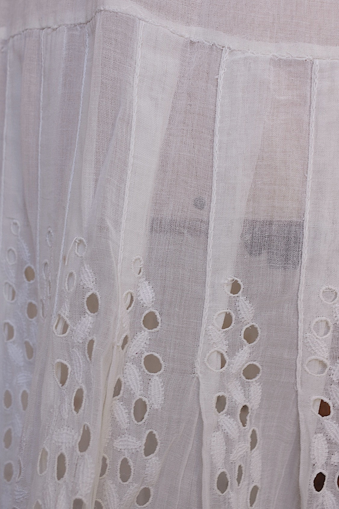 アンティークスカート/vêtement ancien/antique skirt .FR a l'epoque