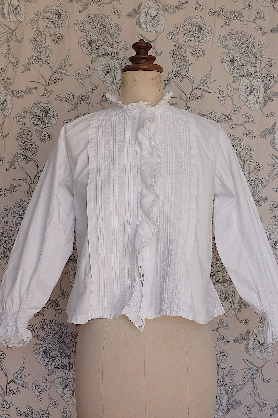 アンティークブラウス1/vêtement ancien/antique blouse .FR a l'epoque