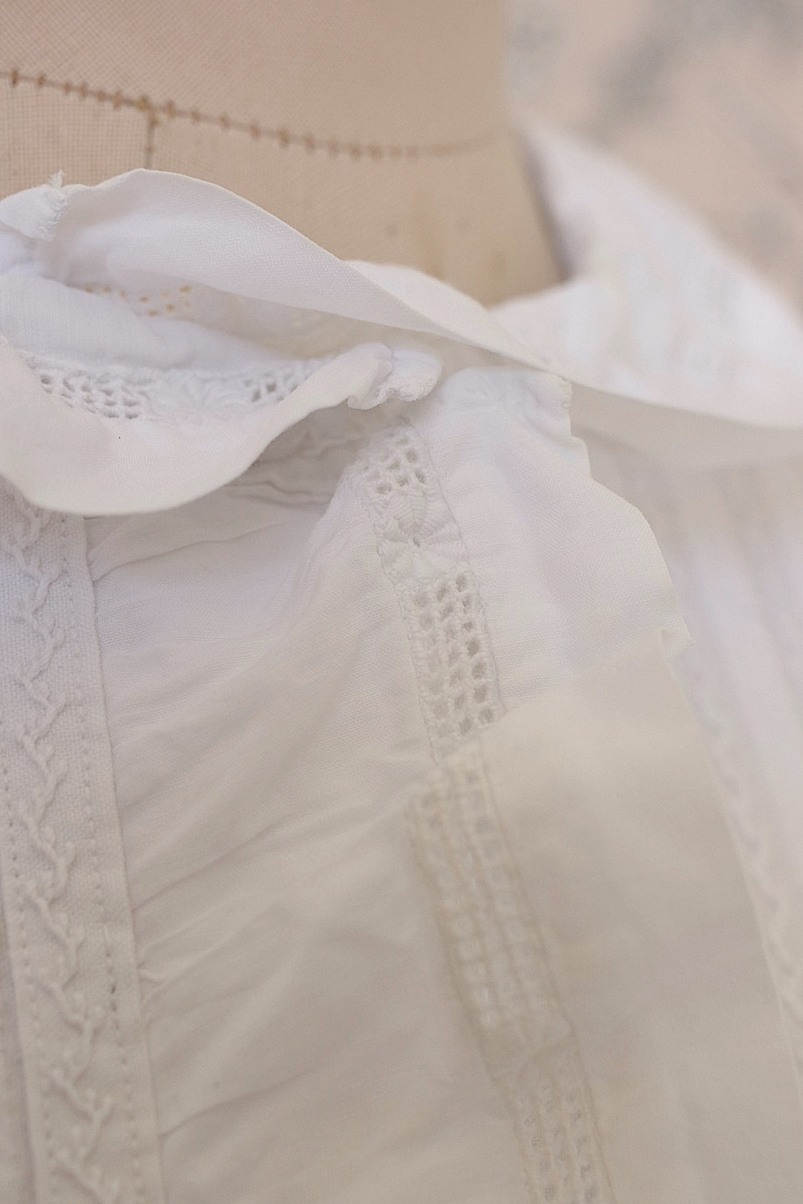アンティークブラウス2/vêtement ancien/antique blouse .FR a l'epoque