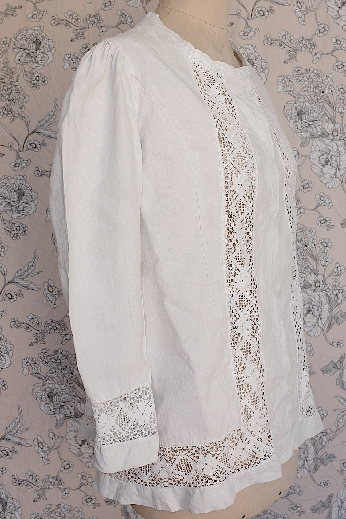 アンティークリネンブラウス/vêtement ancien/antique  blouse .FR a l'epoque