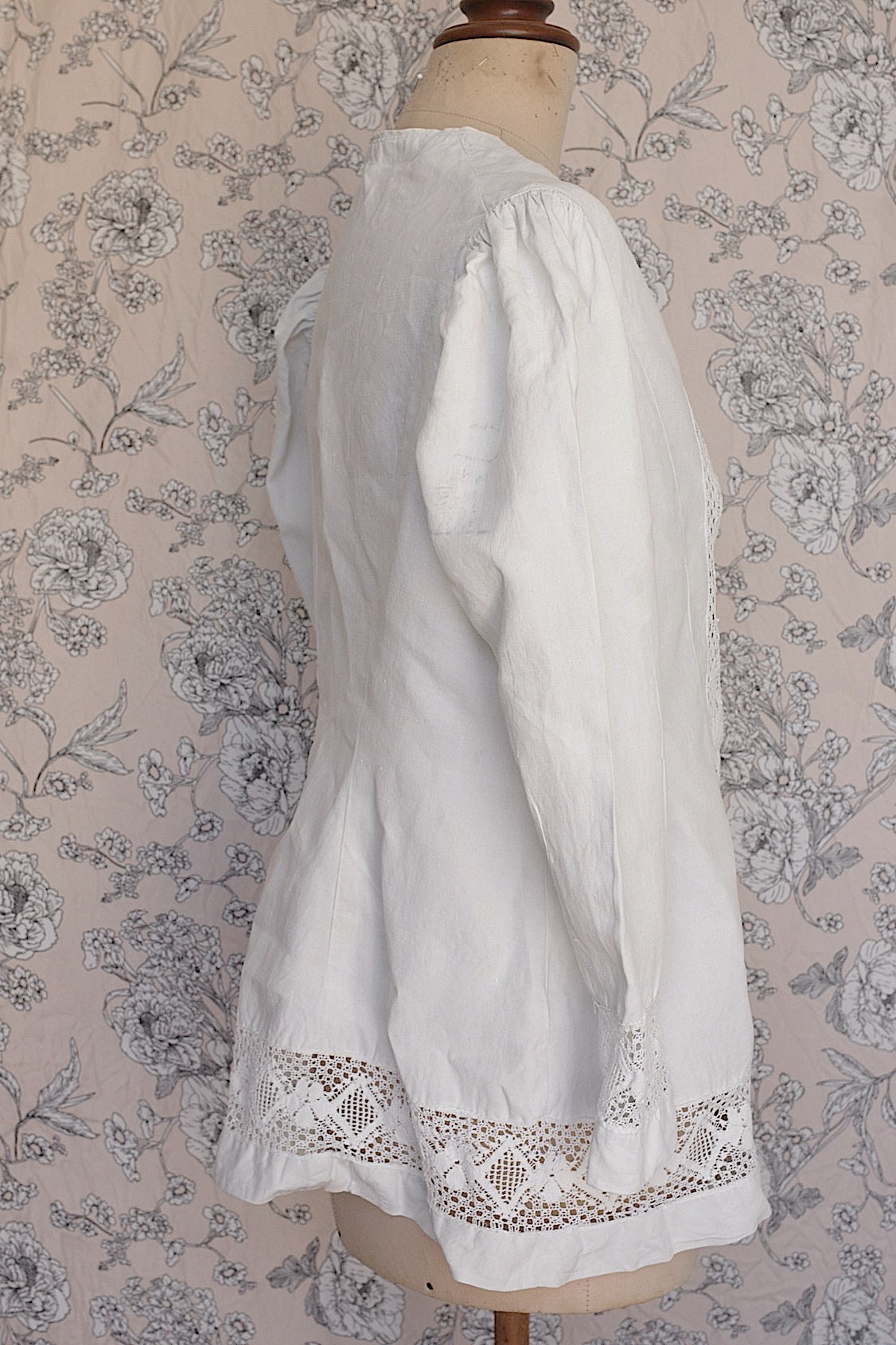 アンティークリネンブラウス/vêtement ancien/antique blouse .FR a l'epoque