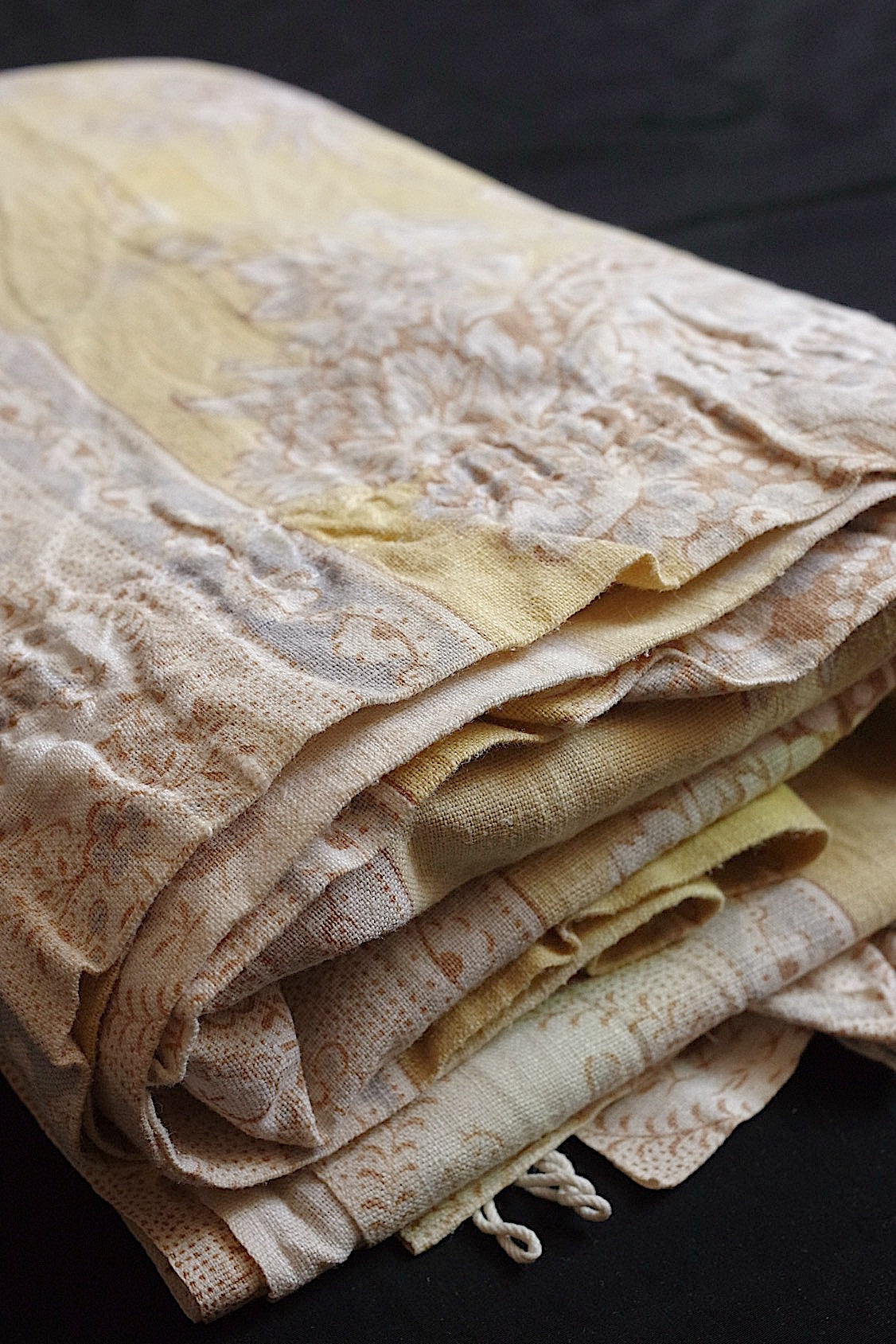 アンティーククロス/linge de maison/antique lace .FR a l'epoque