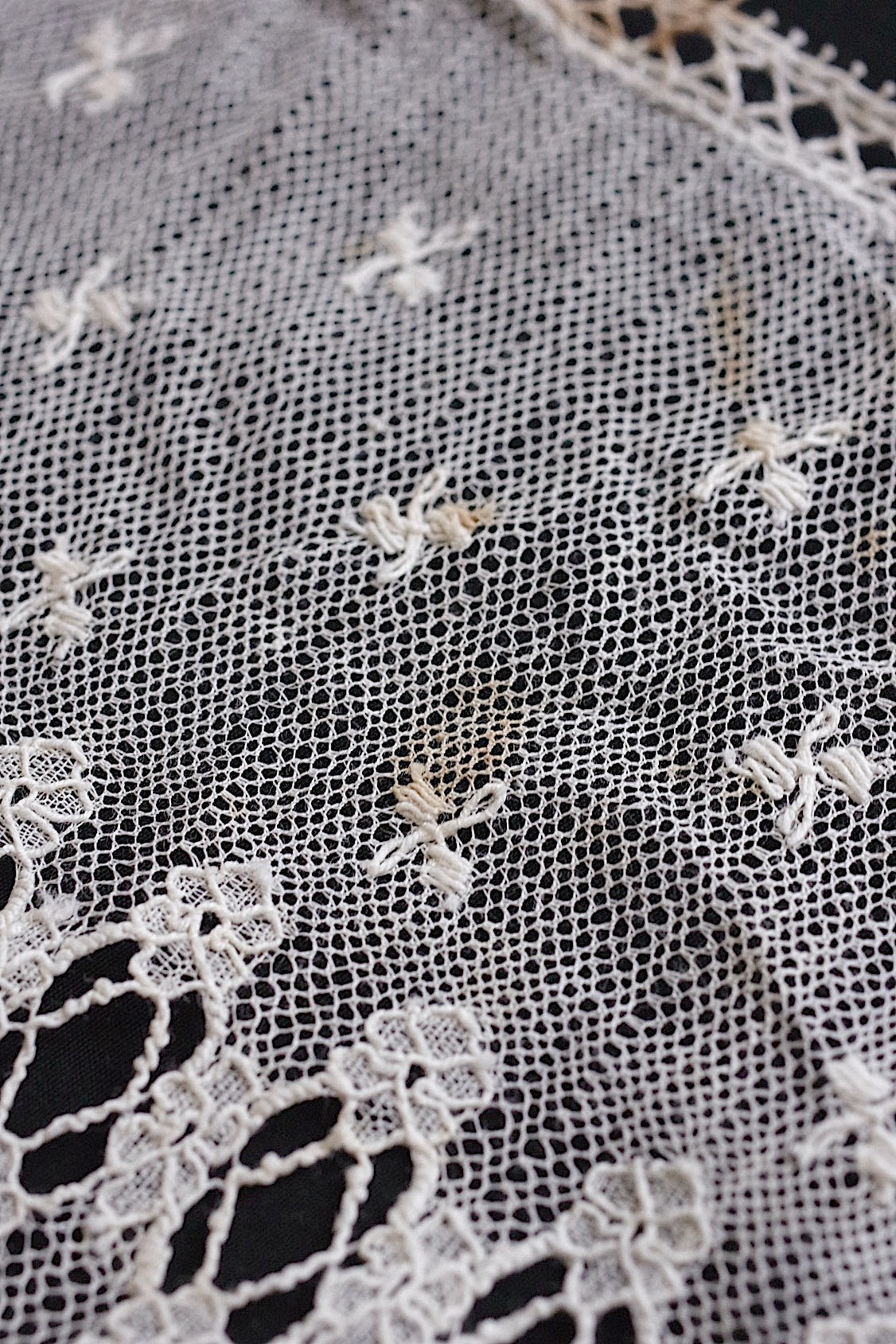 アンティークレース185cm 93cm/dentelle ancienne/antique lace .FR a l'epoque