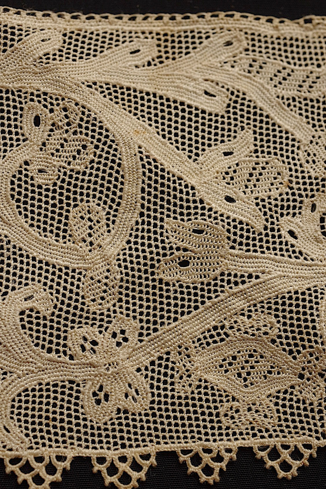 アンティークレースブラノ/dentelle ancienne/antique lace .FR a l'epoque