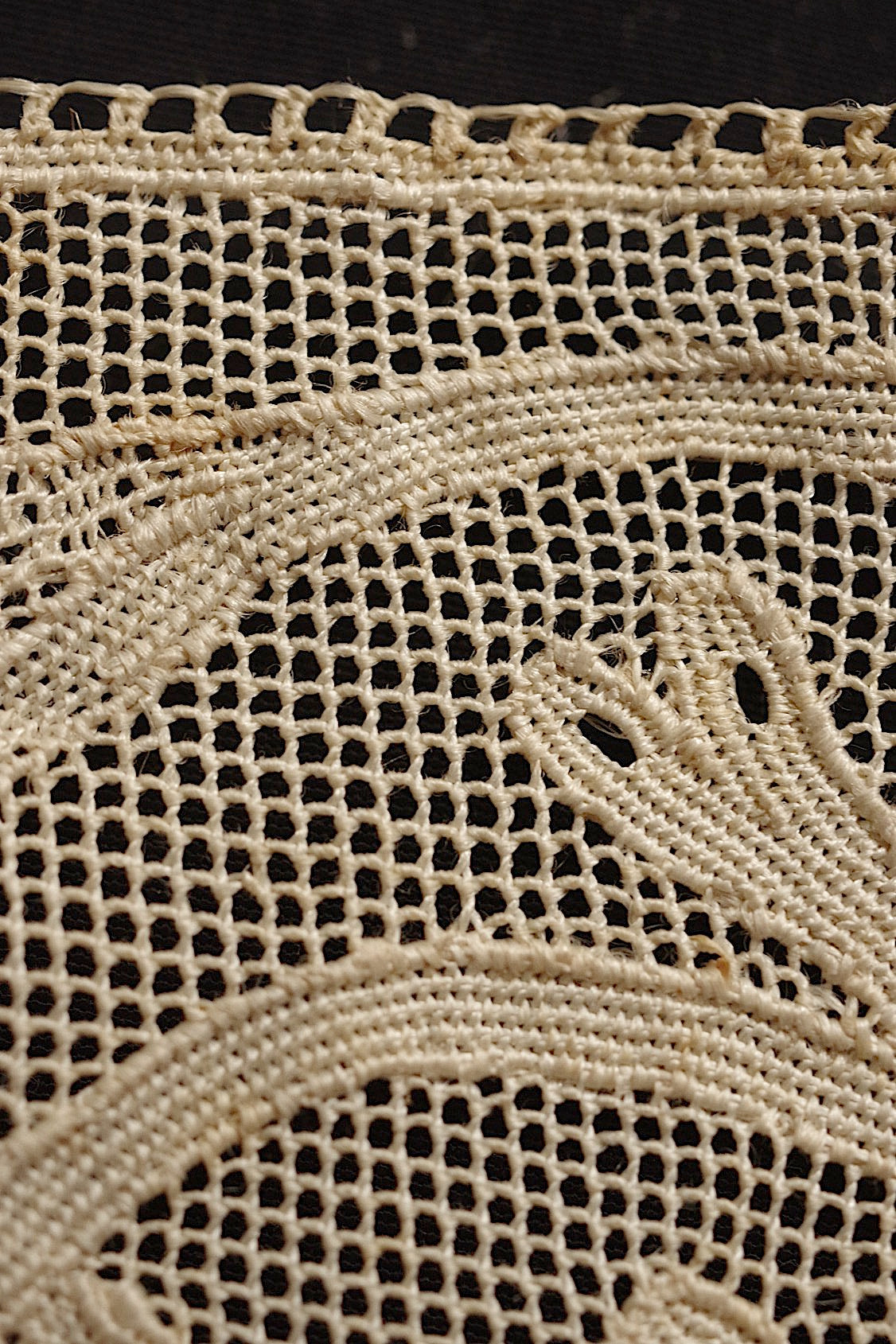 アンティークレースブラノ/dentelle ancienne/antique lace .FR a l'epoque