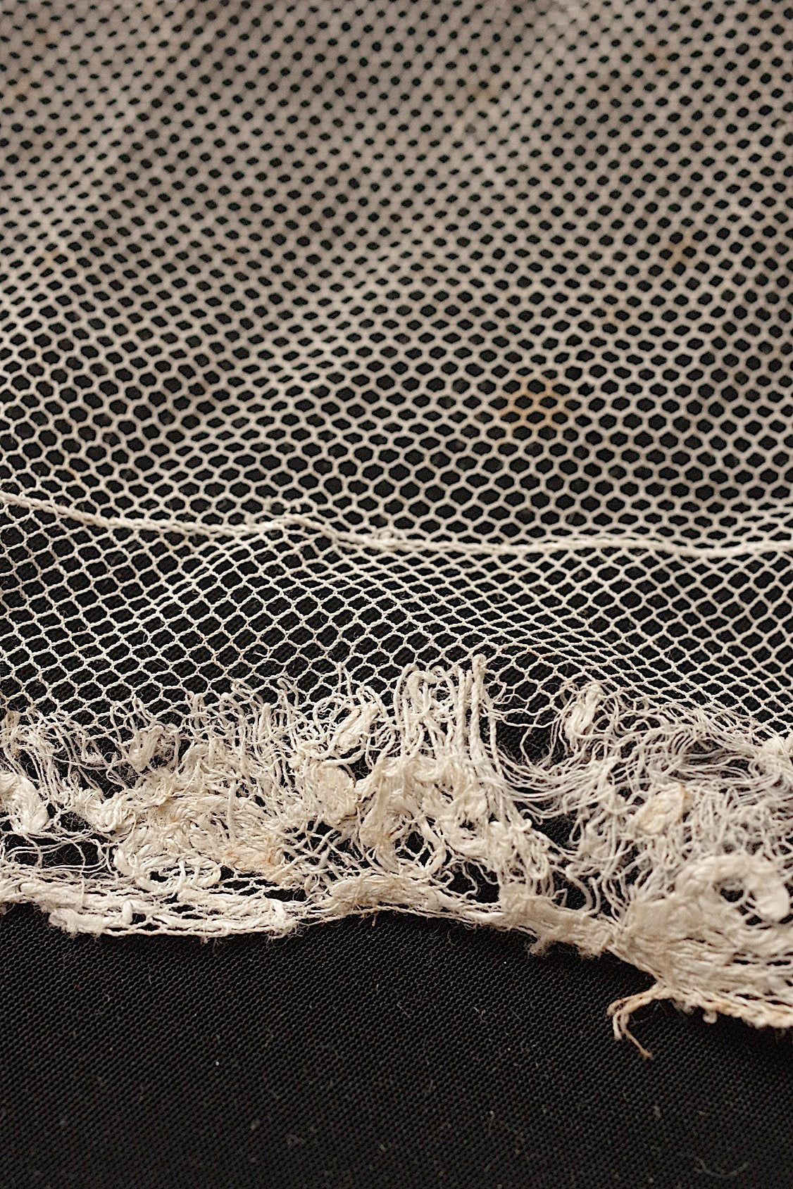 アンティークレース3種/dentelle ancienne/antique lace .FR a l'epoque