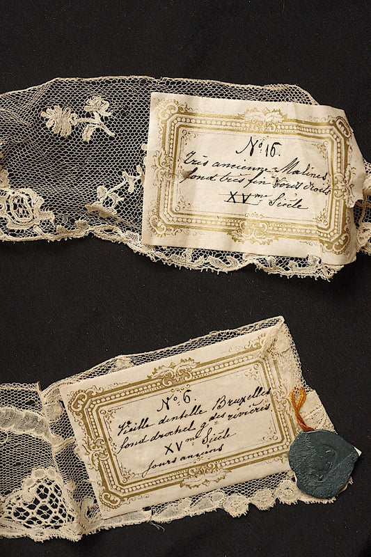 アンティークレース2種/dentelle ancienne/antique lace .FR a l'epoque