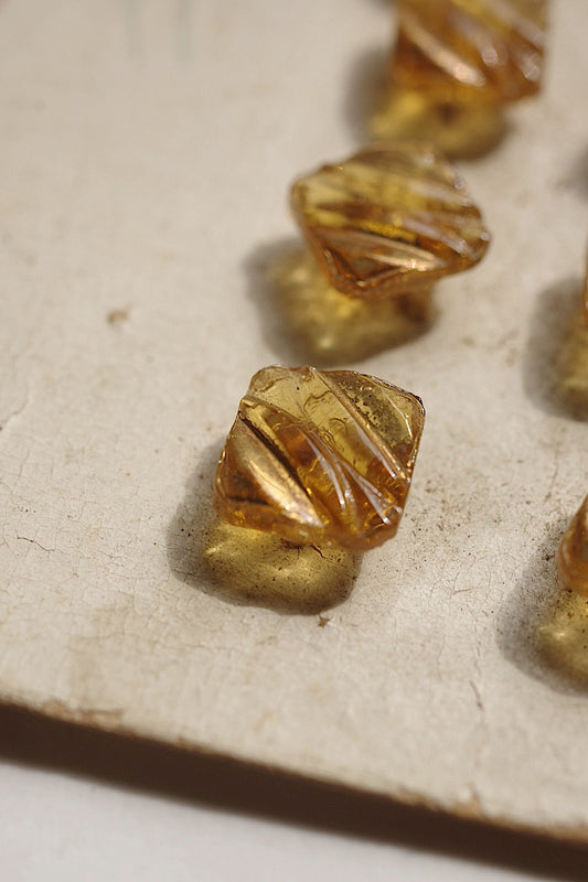 アンティークボタン1/bouton ancien/antique button .FR a l'epoque