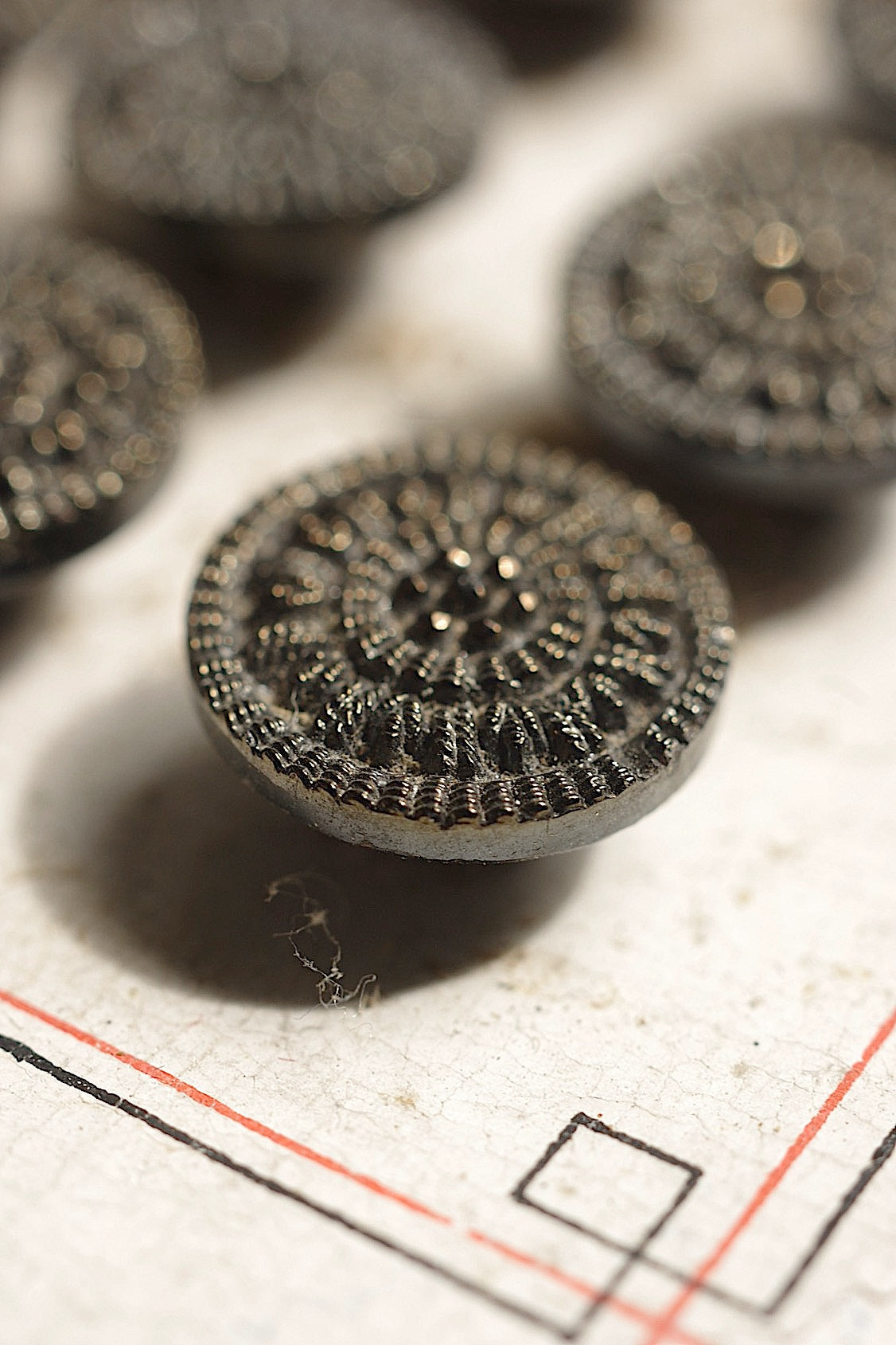 アンティークボタン2/bouton ancien/antique button .FR a l'epoque