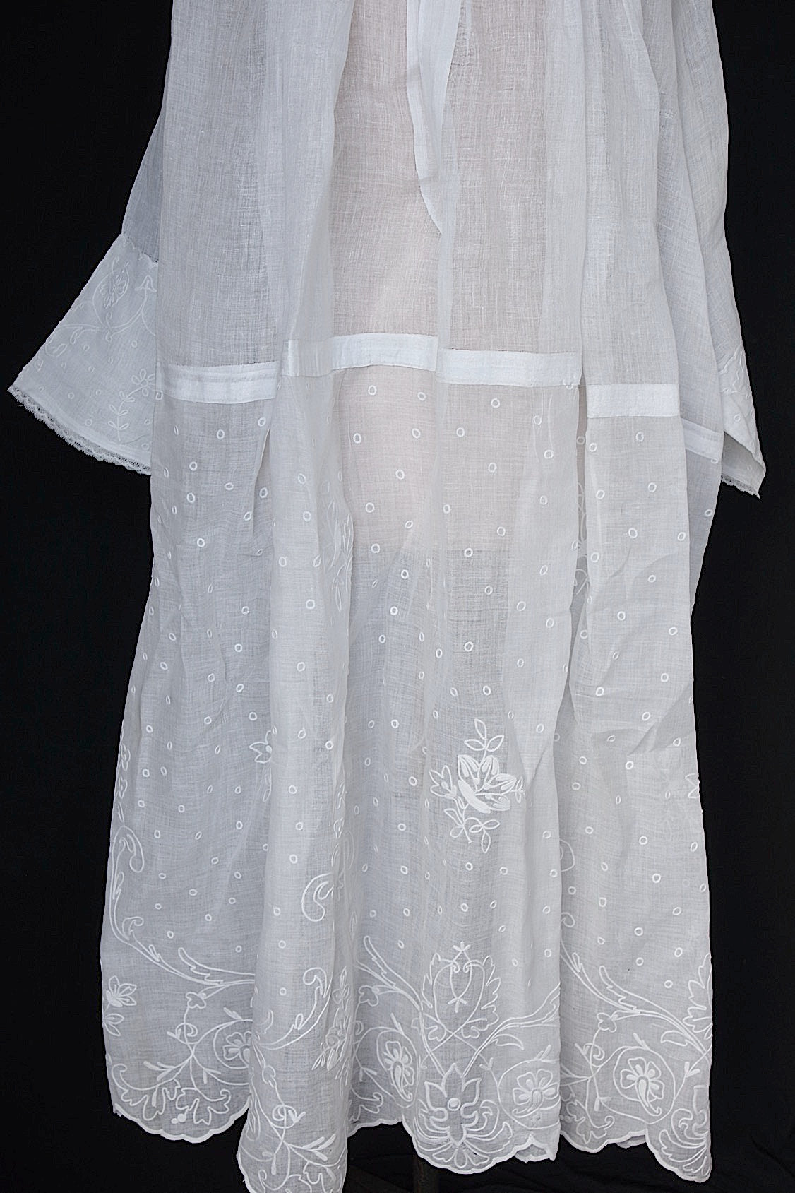 アンティーク教会チュニック3/aube antique/church tunic .FR a l'epoque