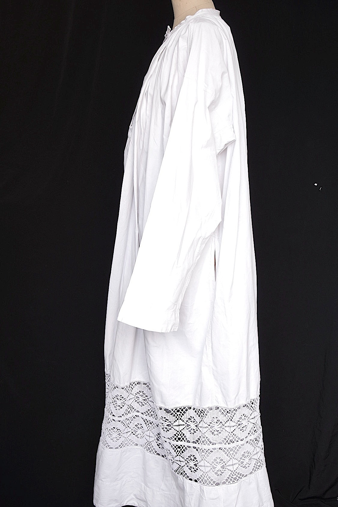 アンティーク教会チュニック4/aube antique/church tunic .FR a l'epoque