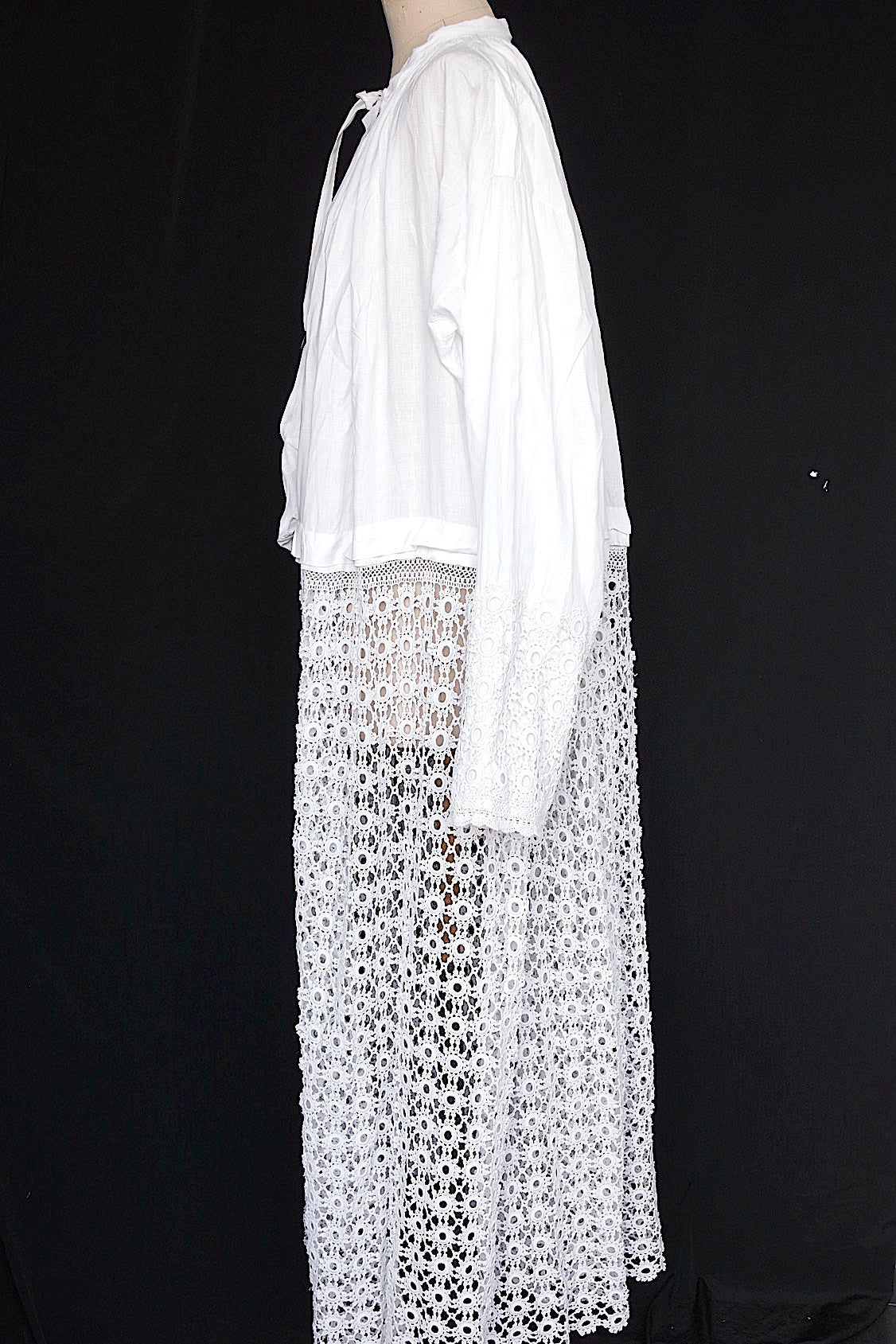 アンティーク教会チュニック7/aube antique/church tunic .FR a l'epoque