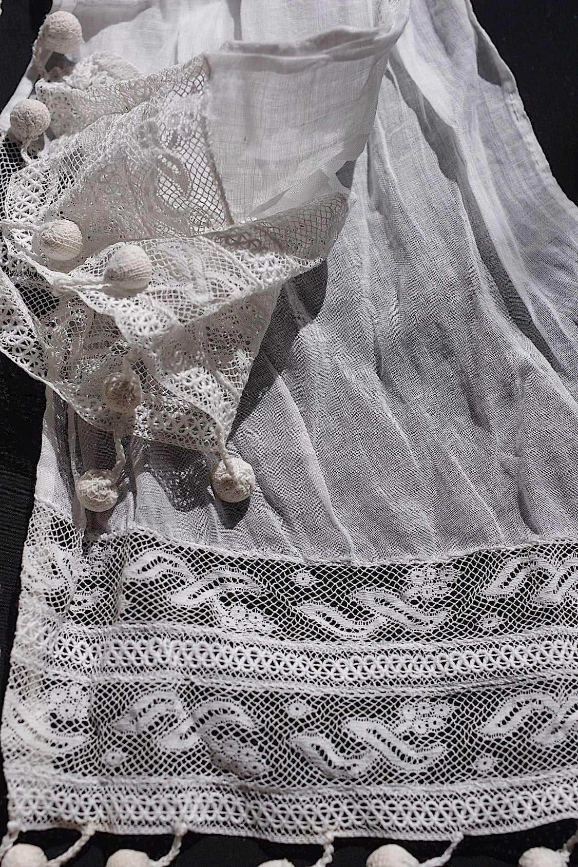 アンティークレースジャボ/dentelle ancienne/antique lace .FR a l'epoque