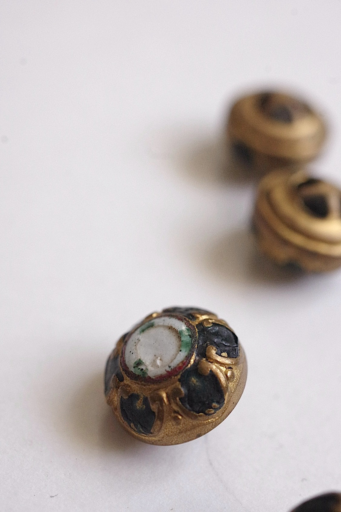 アンティークボタン/bouton ancien/antique button .FR a l'epoque