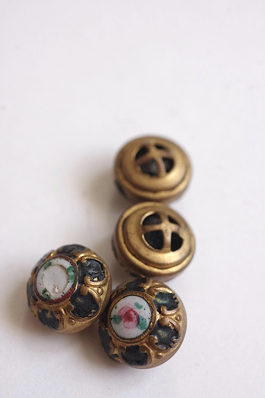 アンティークボタン/bouton ancien/antique button .FR a l'epoque