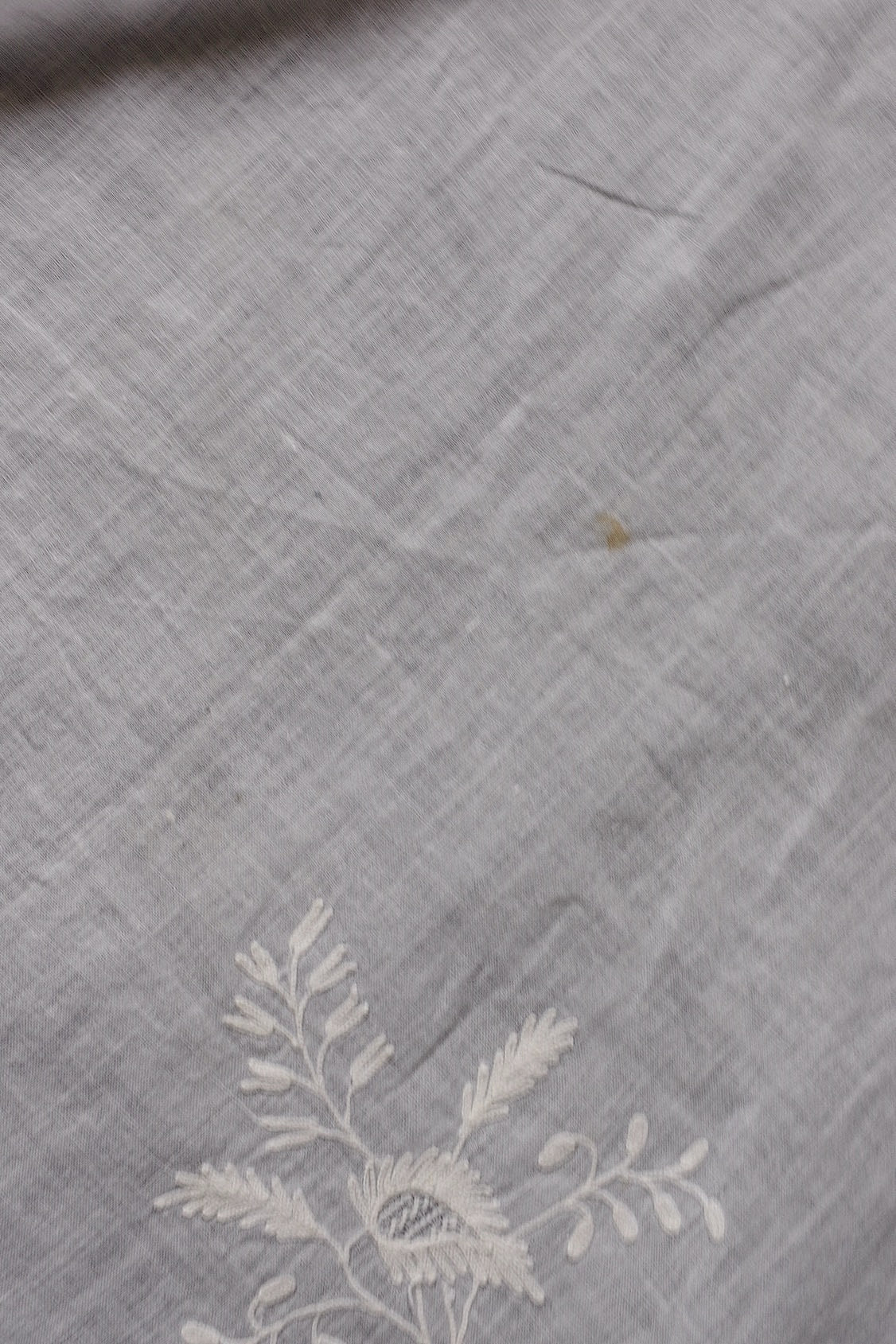 アンティーク刺繍バンダナ/fichu /antique .FR a l'epoque