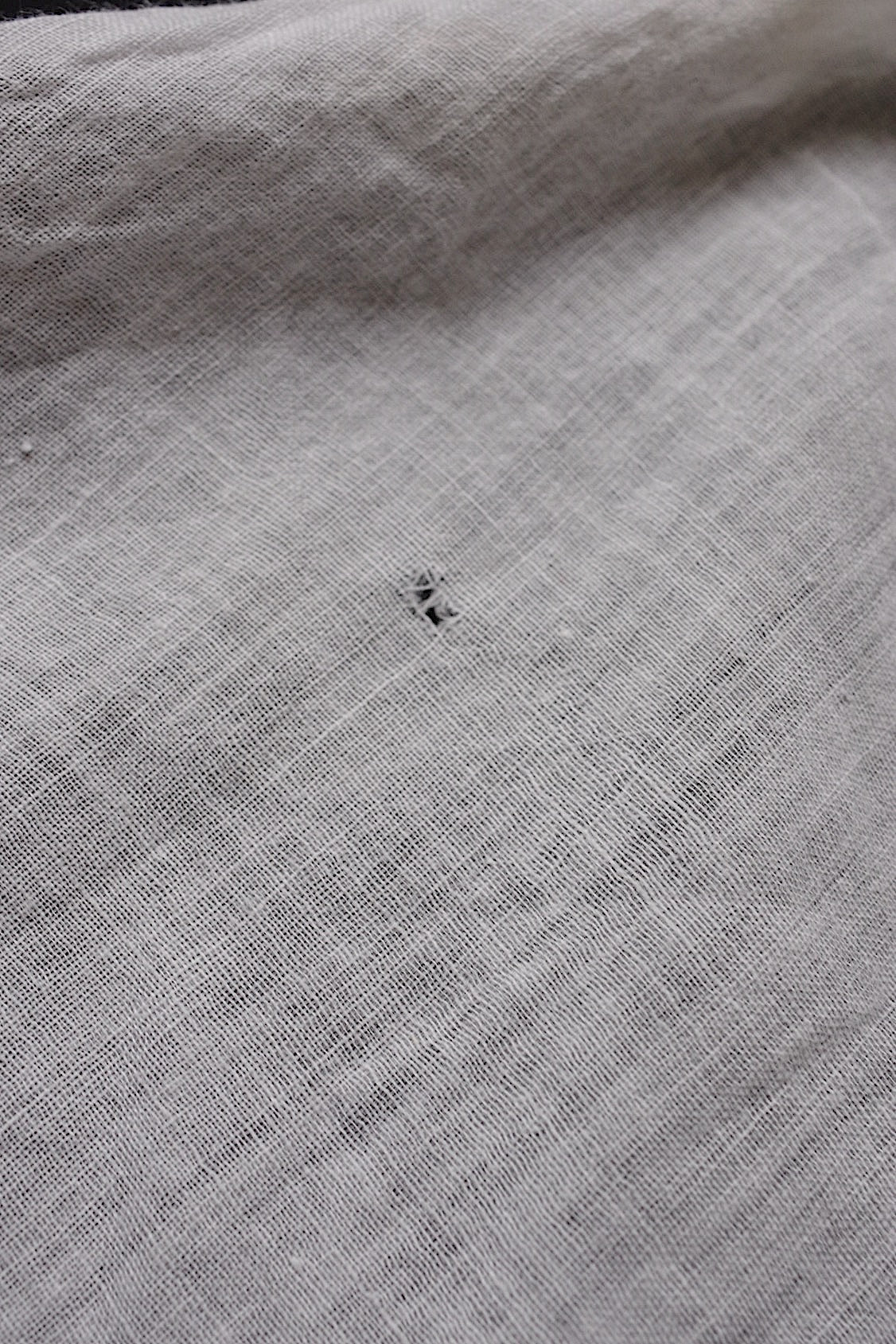 アンティーク刺繍バンダナ/fichu /antique .FR a l'epoque