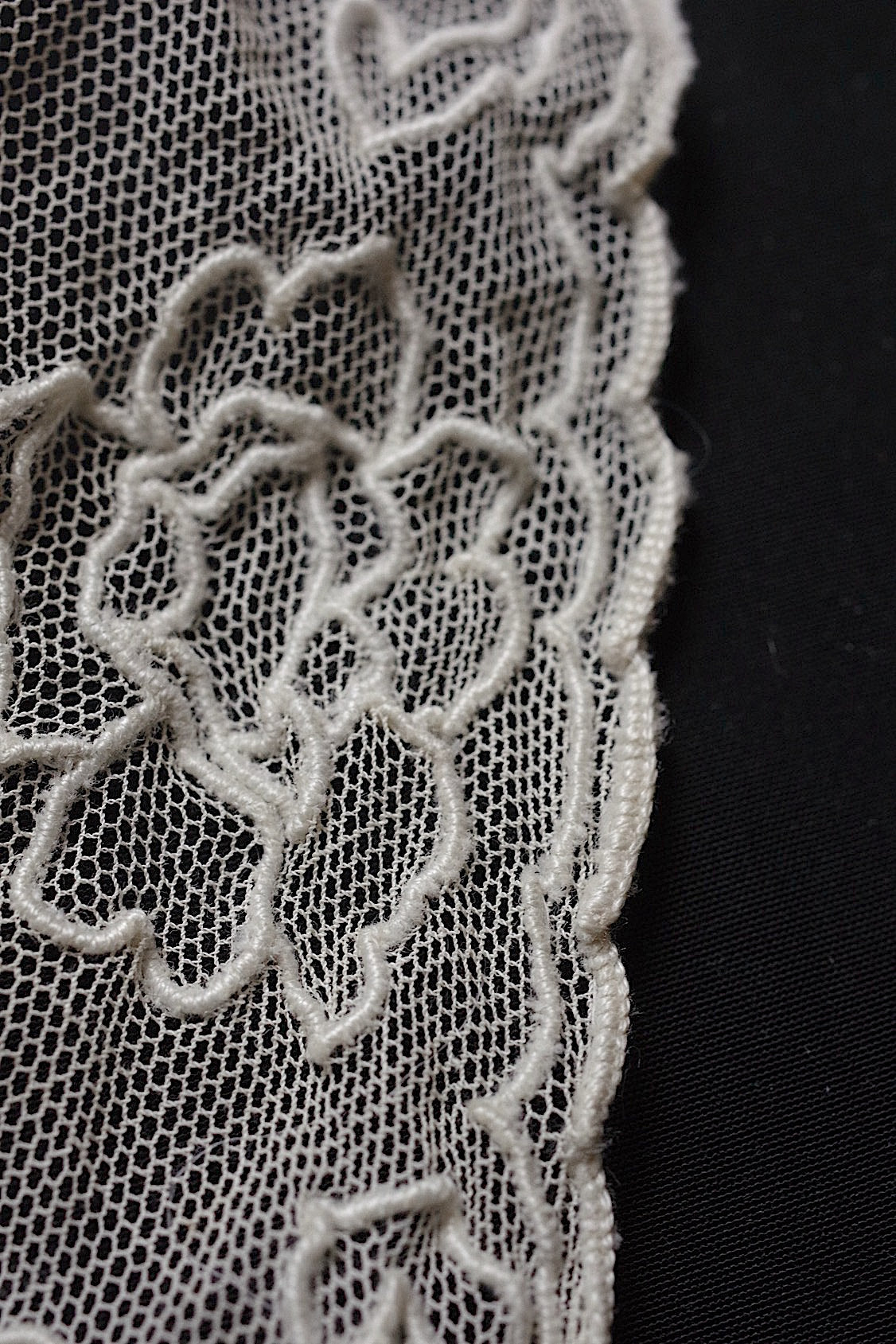 アンティークレース襟/dentelle ancienne  /antique .FR a l'epoque