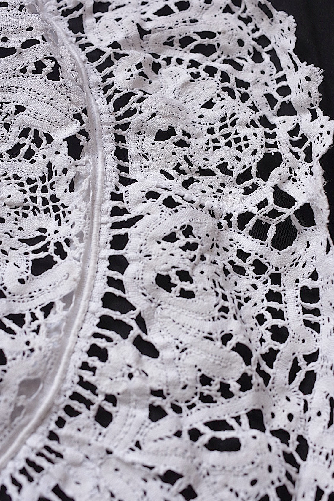 アンティーク刺繍素材用/dentelle ancienne  /antique lace .FR a l'epoque