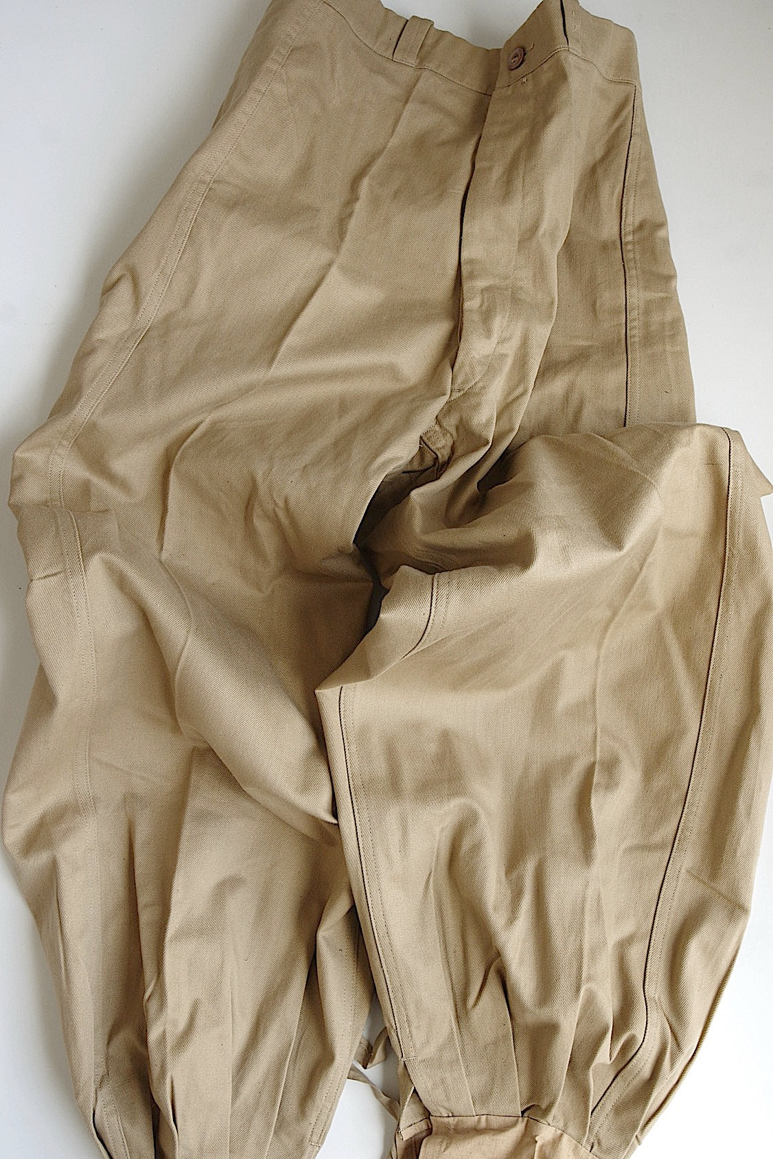 ヴィンテージパンツミリタリー/vêtement  armée .FR a l'epoque