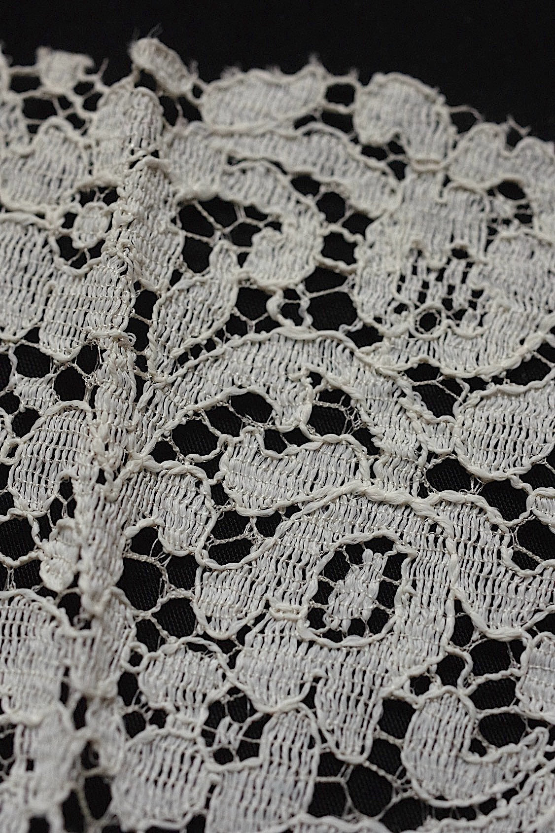 ヴィンテージレース/dentelle vintage/lace .FR a l'epoque