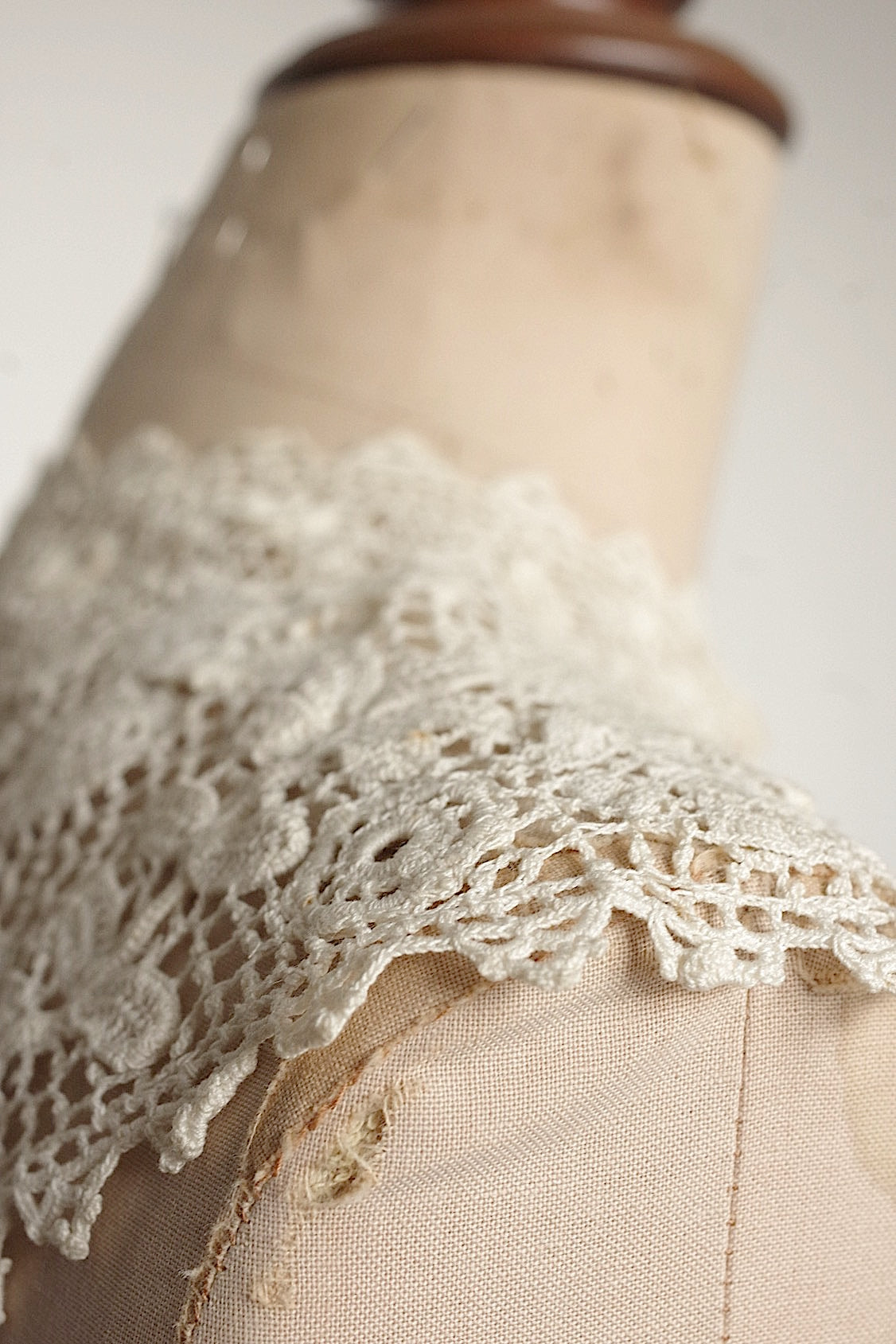 アンティークレース襟クロシェ/dentelle ancienne/antique lace .FR a l'epoque
