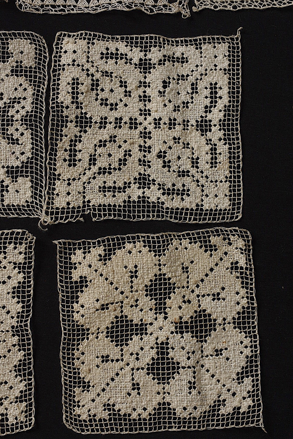 アンティークレースモチーフ33個/dentelle ancienne/antique lace .FR a l'epoque