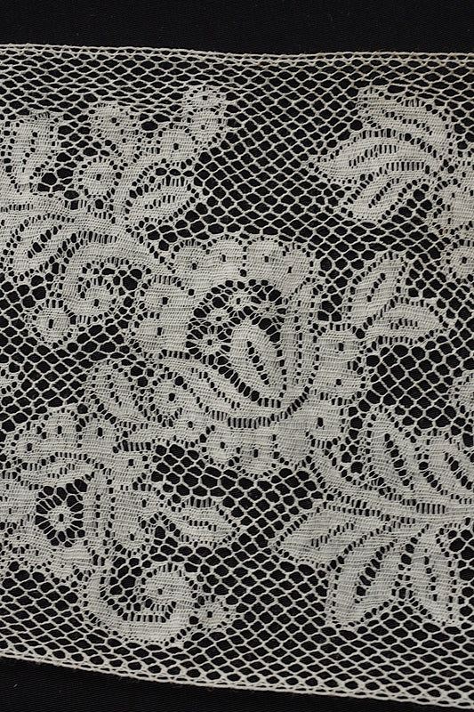Antique lace dentelle antique lace 420cm