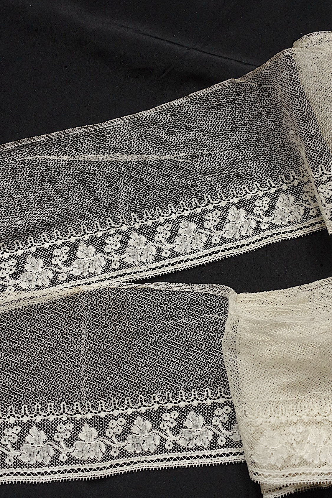 Dentelle antique dentelle dentelle antique 133+138cm