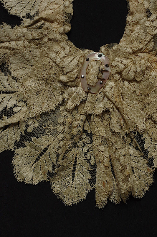 Dentelle antique dentelle dentelle antique dentelle blonde