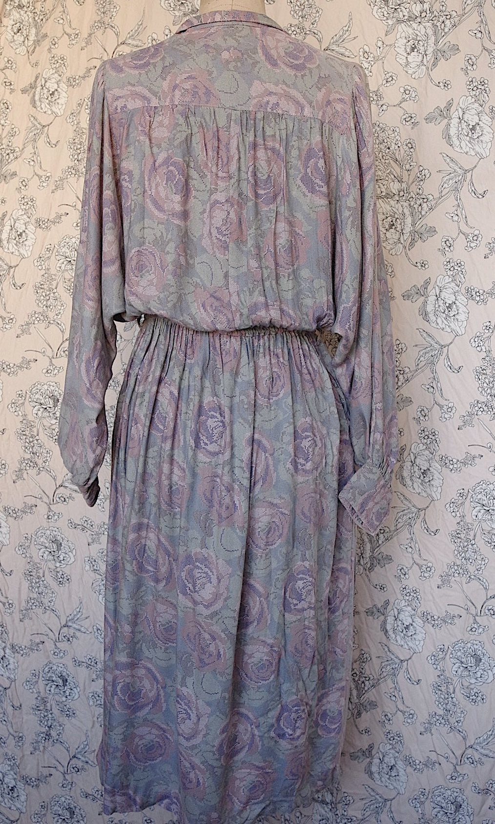Robe vintage vêtement vintage gudule