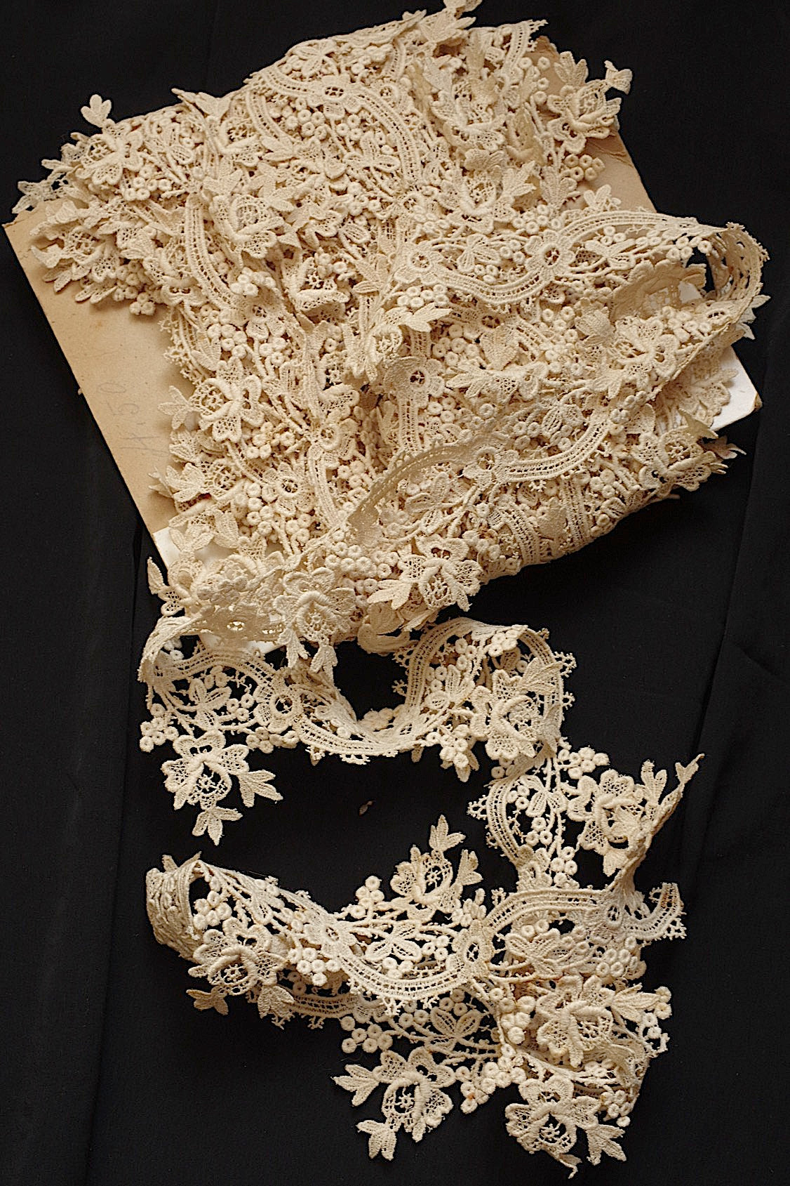 アンティークレース dentelle ancienne 100cm+300cm