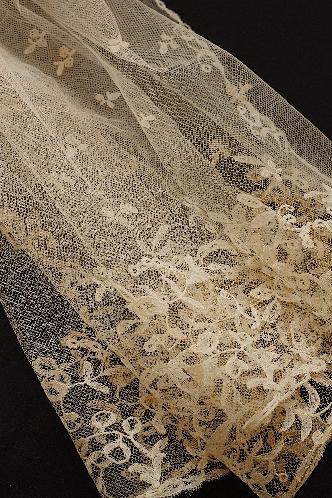 アンティークレース dentelle ancienne アプリカッションアングレテール素材用