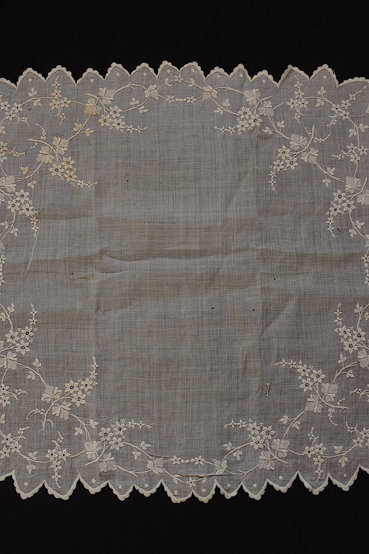 アンティークレース dentelle ancienne 刺繍ハンカチ 素材、観賞用