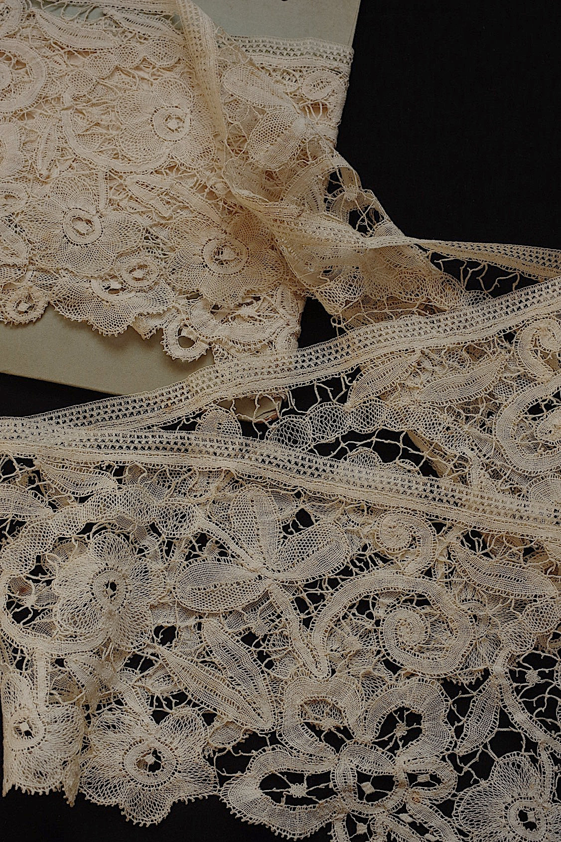 アンティークレース dentelle ancienne ボビンレース