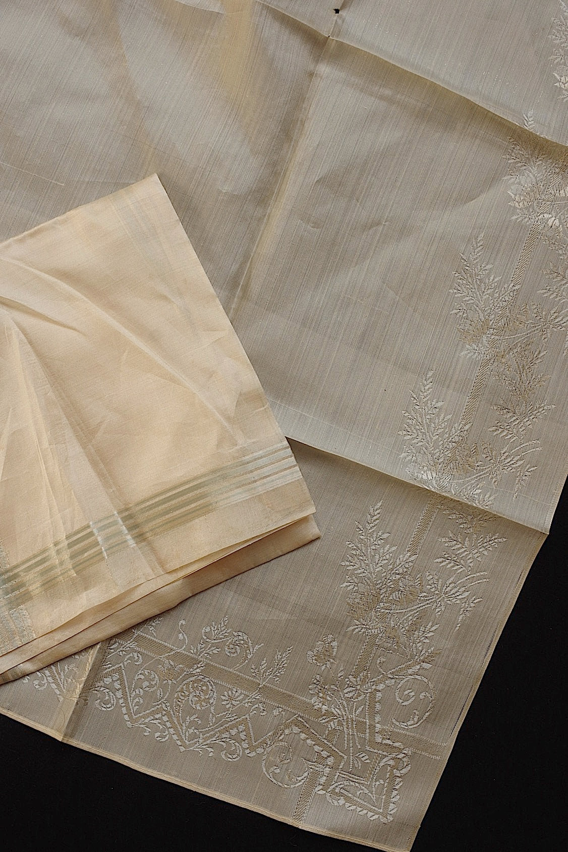 アンティークレース dentelle ancienne シルク生地