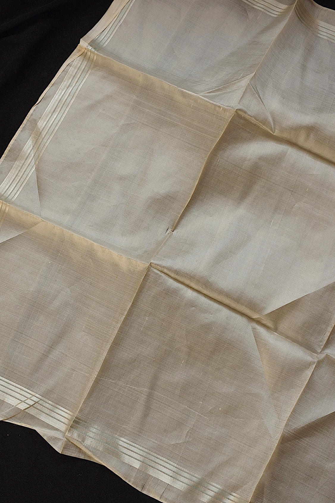 アンティークレース dentelle ancienne シルク生地