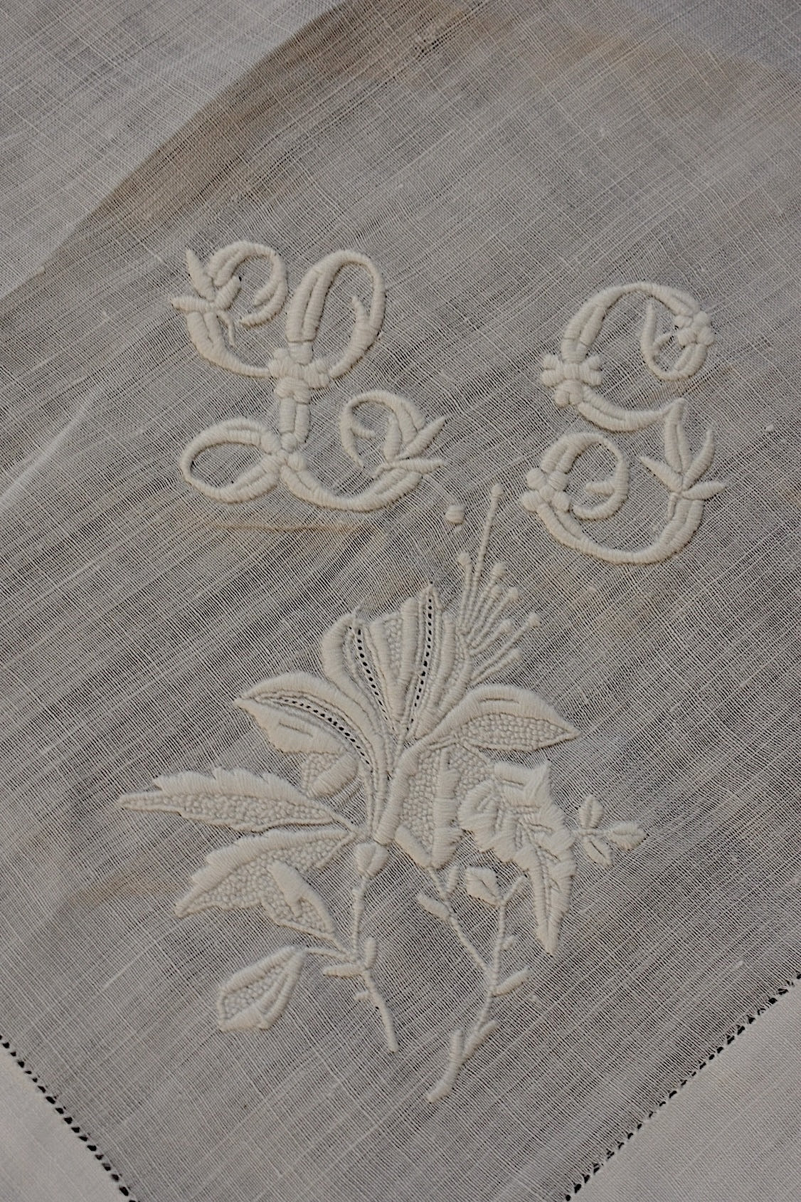 アンティークレース dentelle ancienne ハンカチ3種