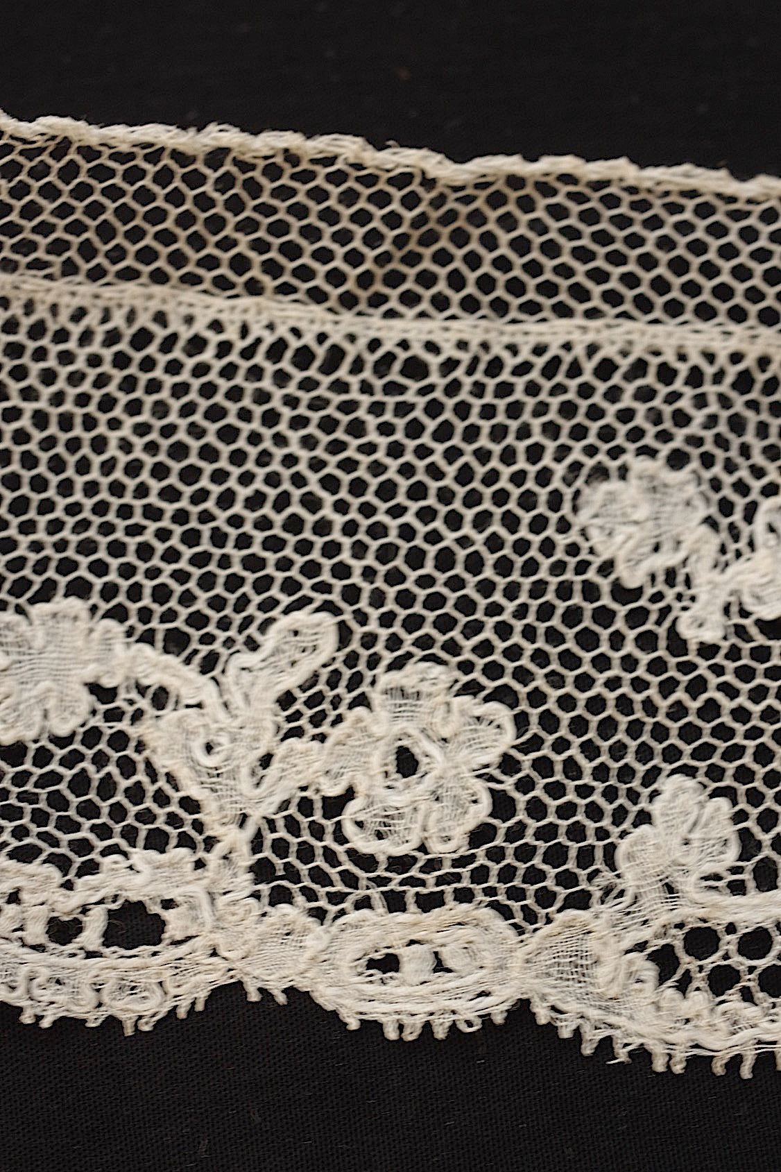 アンティークレース dentelle ancienne  2種