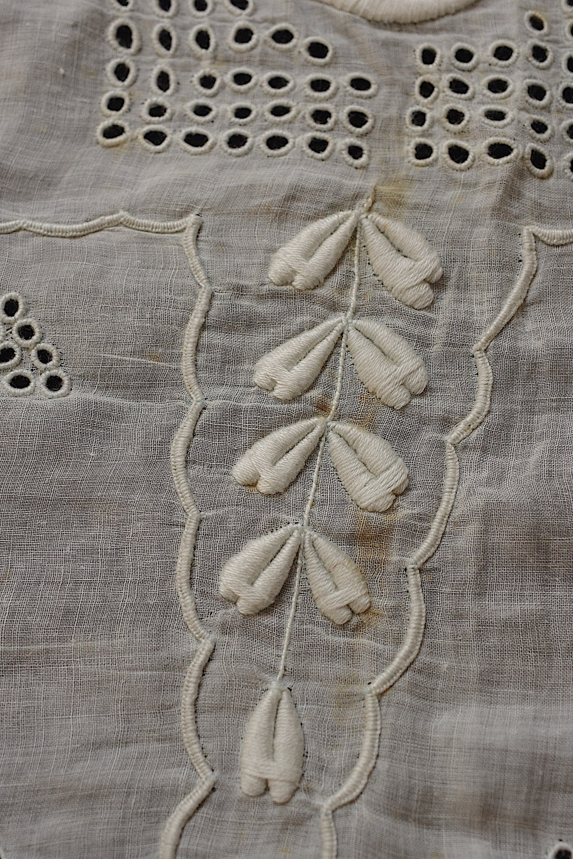 アンティークレース dentelle ancienne  刺繍生地