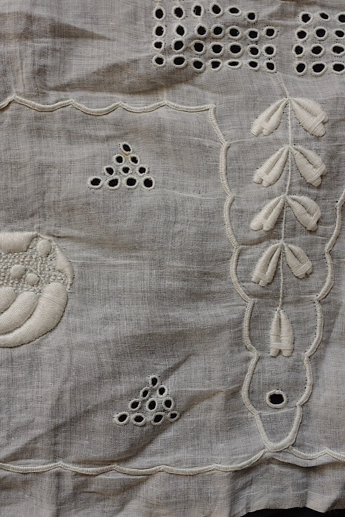 アンティークレース dentelle ancienne  刺繍生地