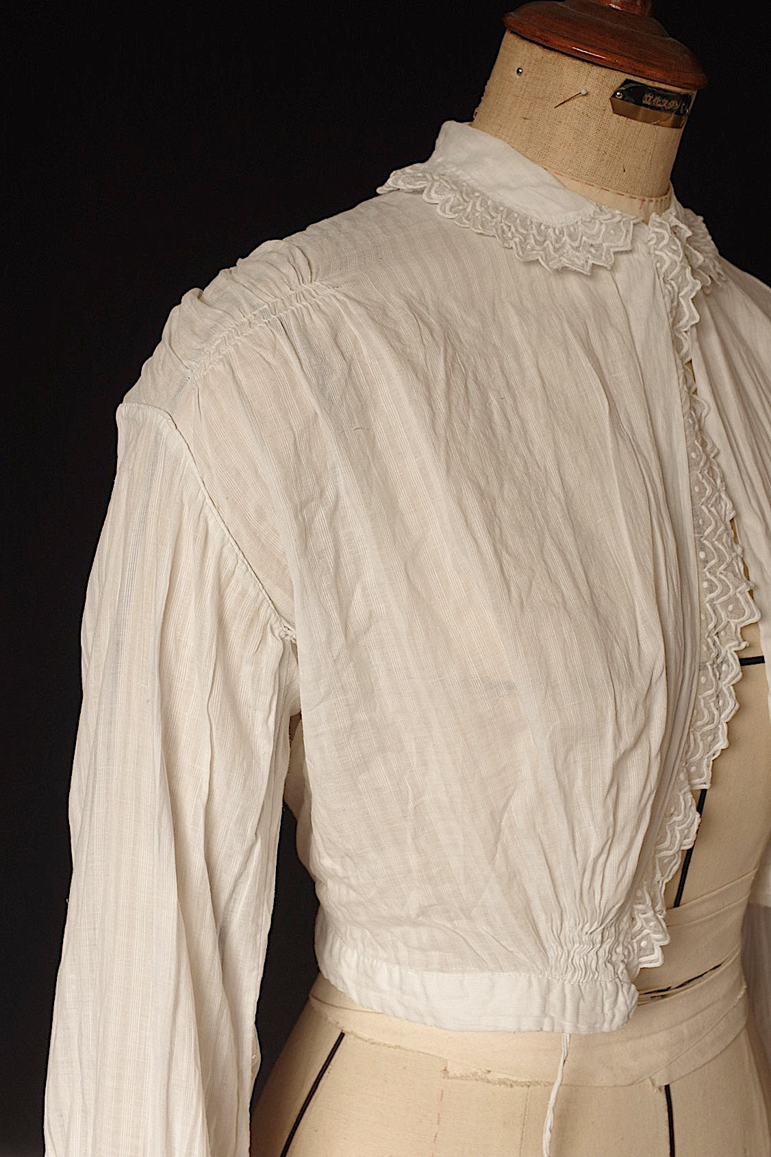 アンティークブラウス antique vêtement アンティークブラウス 少女用or鑑賞用 .FR A Ll'EPOQUE