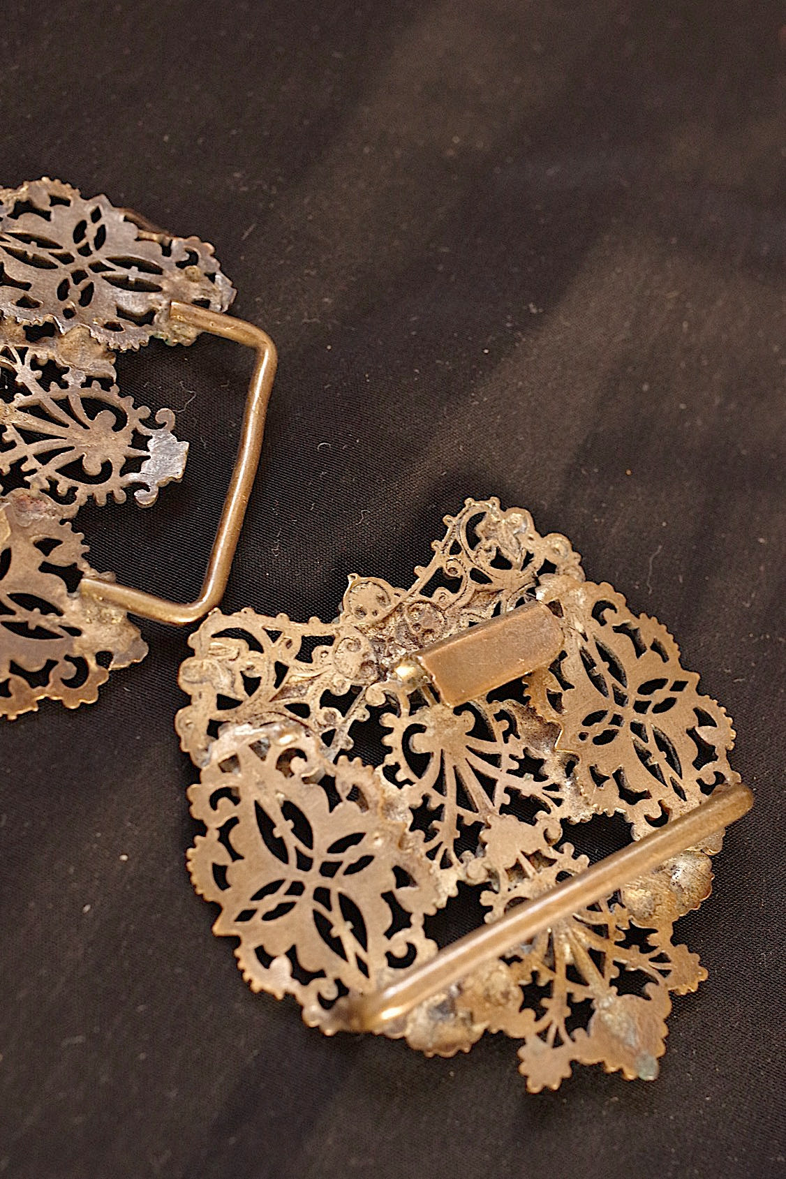 アンティークバックル antique boucle 3 .FR A Ll'EPOQUE