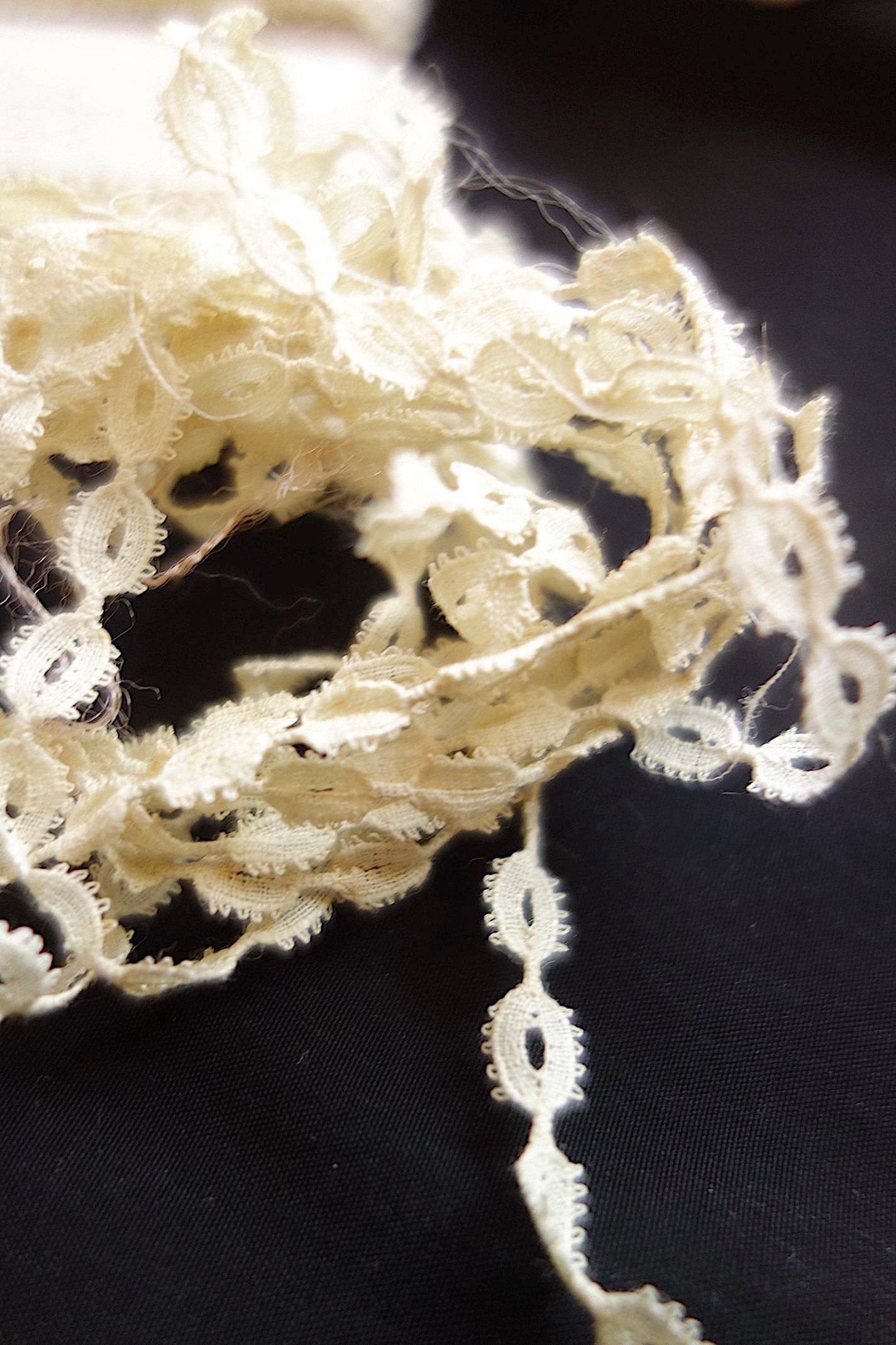 アンティークレース 7種