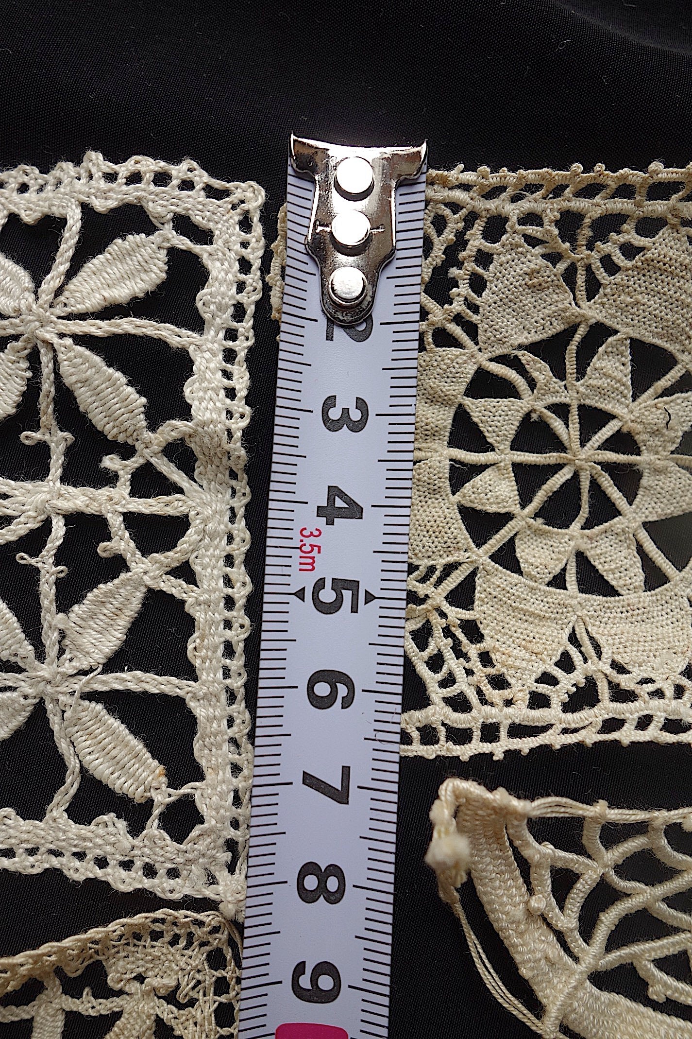 アンティークレース モチーフlots3