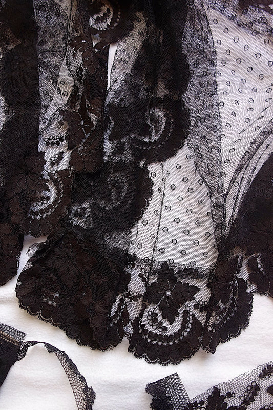 アンティークレース 黒レース lots1 ブロンド