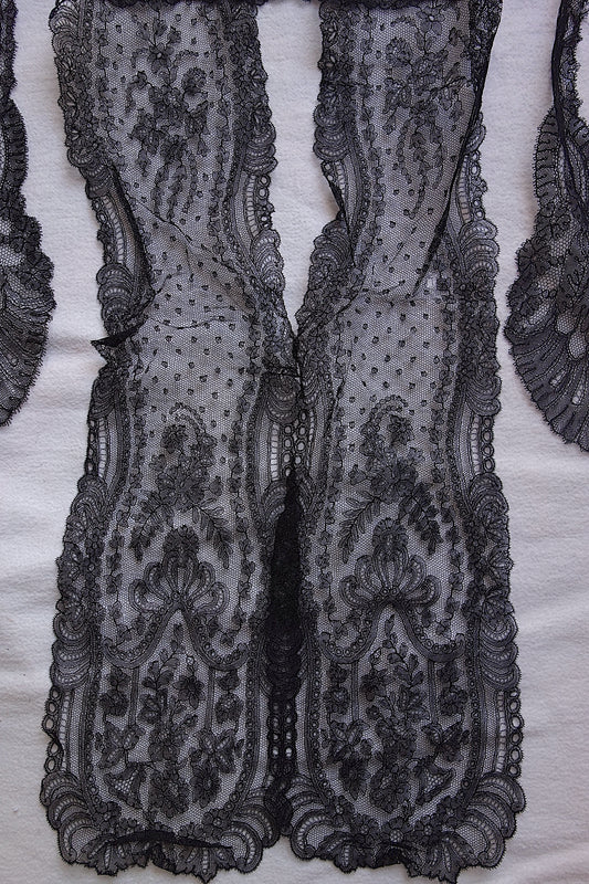 アンティークレース 黒レース lots2 シャンティイ
