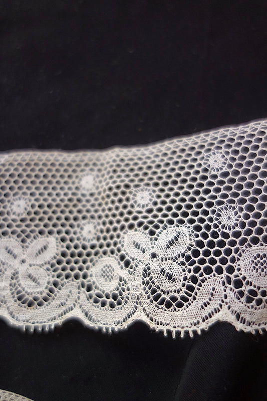 アンティークレース 3種