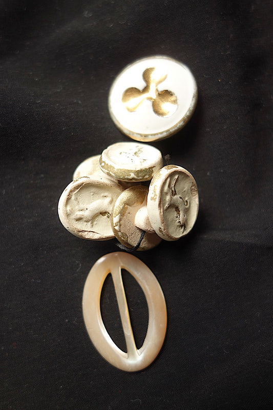 アンティークボタン lots3