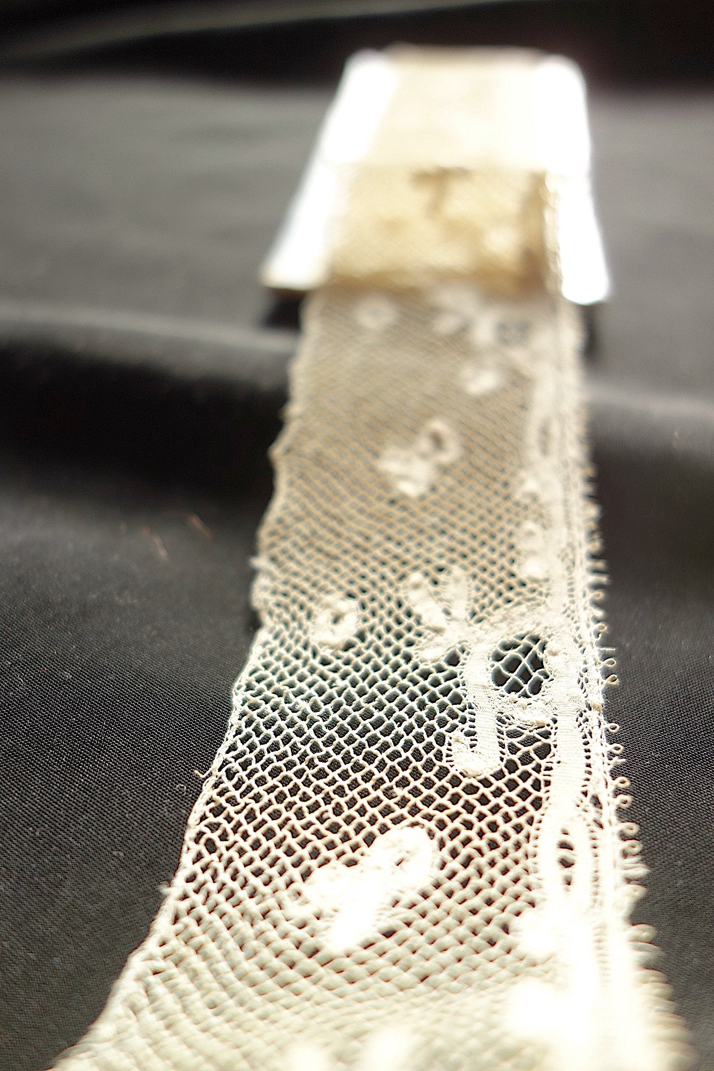 アンティークレース 85+140cm